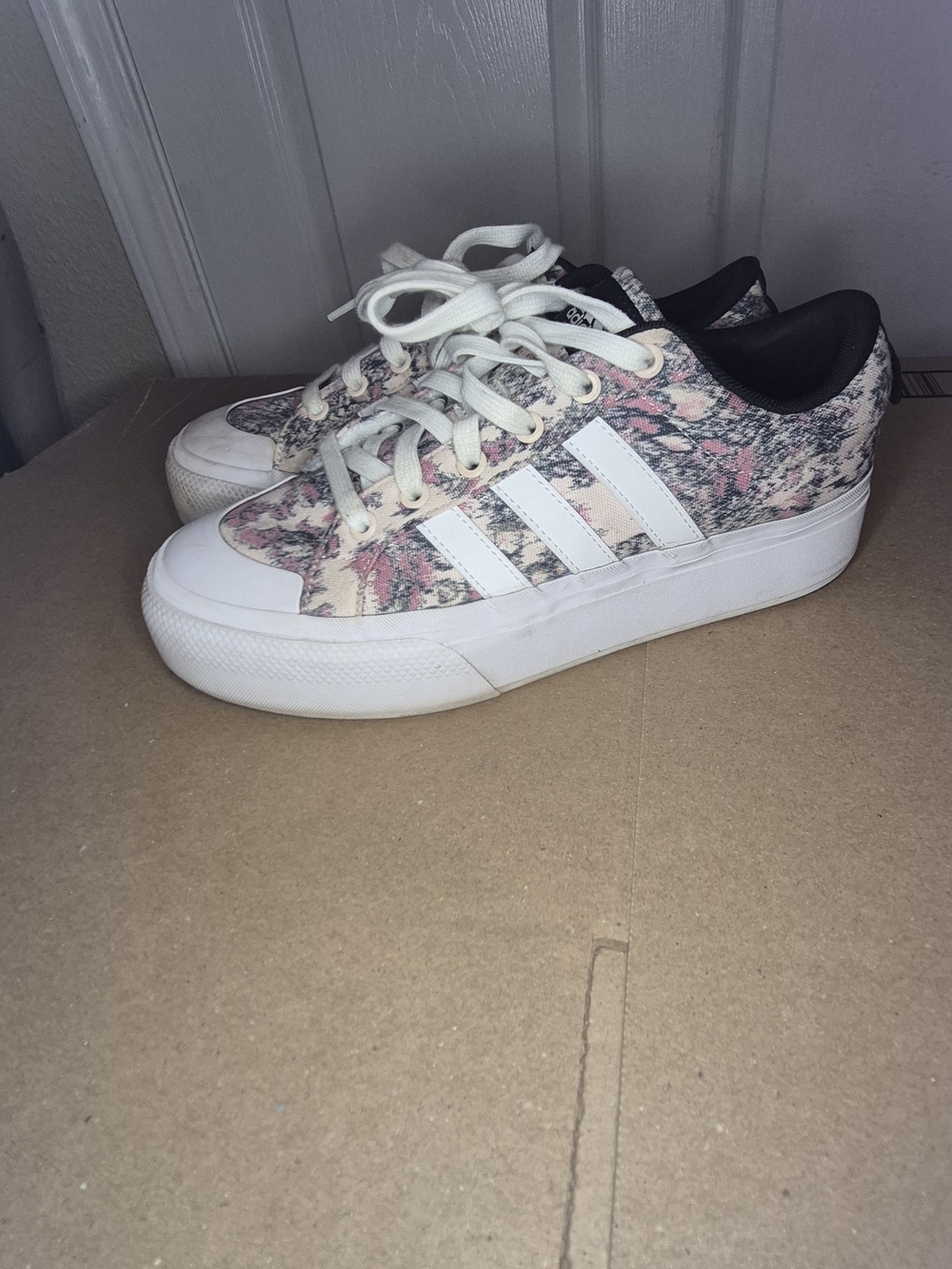 adidas Women's Floral Low-Top Sneakers in Pink and White